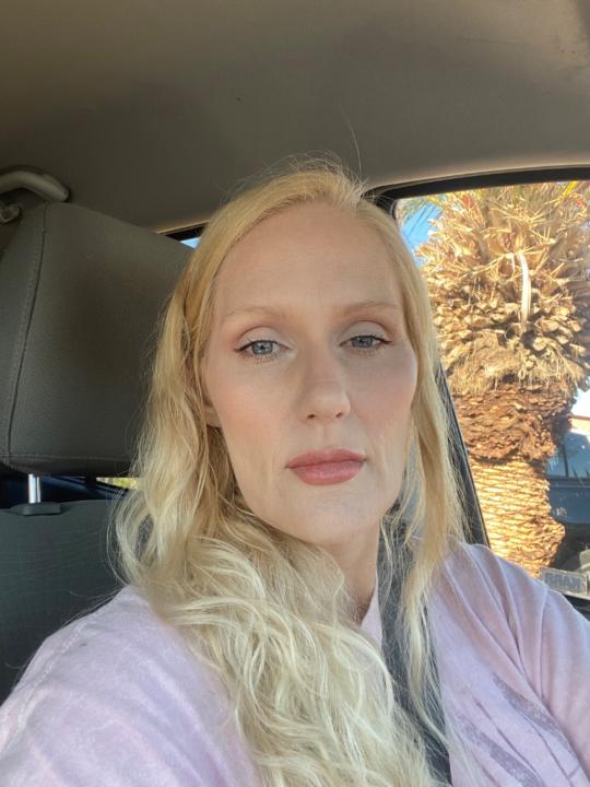 Skinnyglptoxmommy Shauna