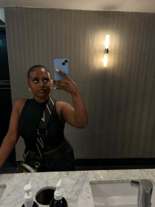 Naomi T