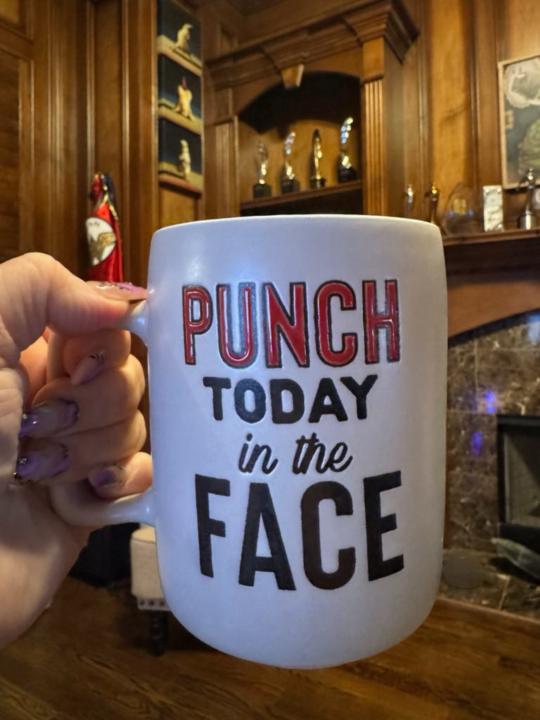 🍵 It's Coffee Chat Time! 🕛