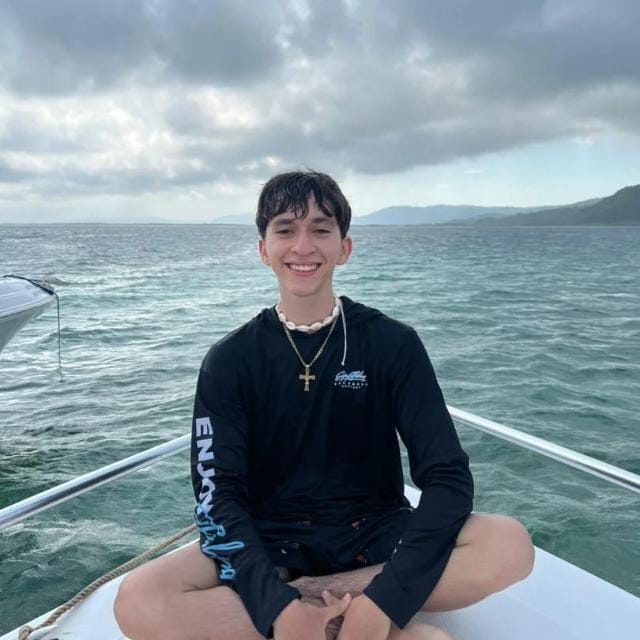 Ivan Adrian De Los Rios Moreno