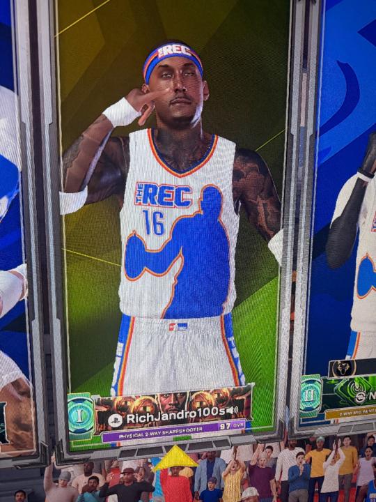 Alejandro Hundreds