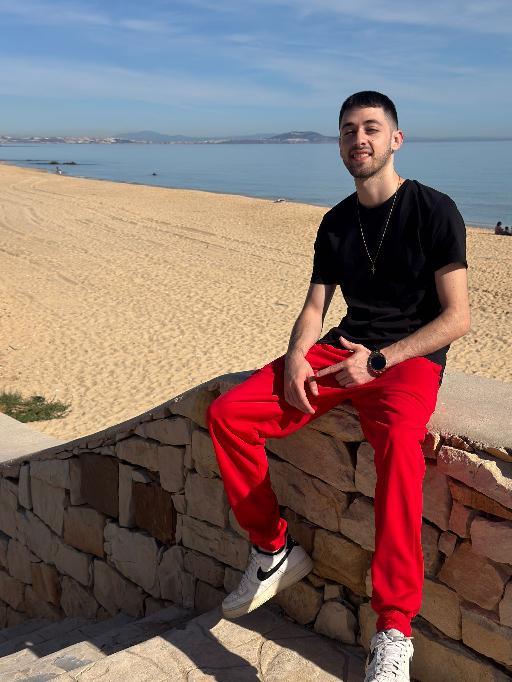 Raúl Campos postigo