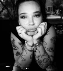 Lauren Steele