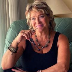 Lisa Crofton