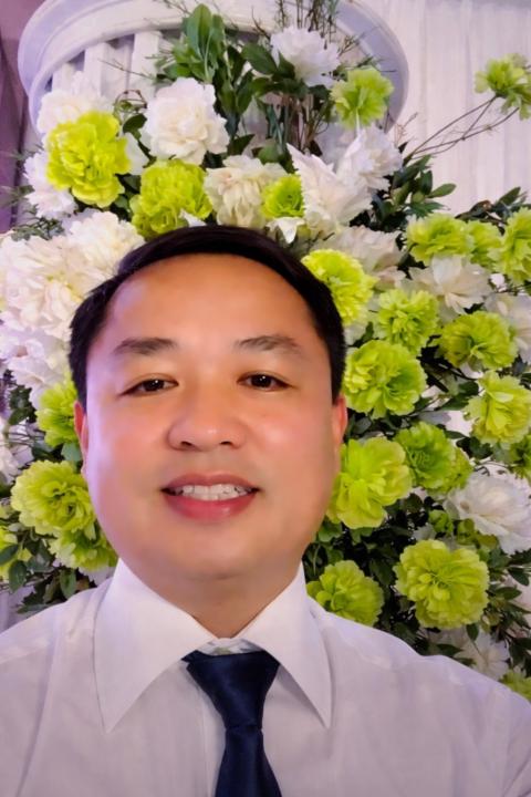 Việt Nguyễn Quang