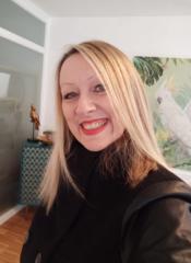 Claudia Lenz