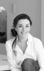 Helene L.