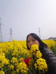 建芳 张