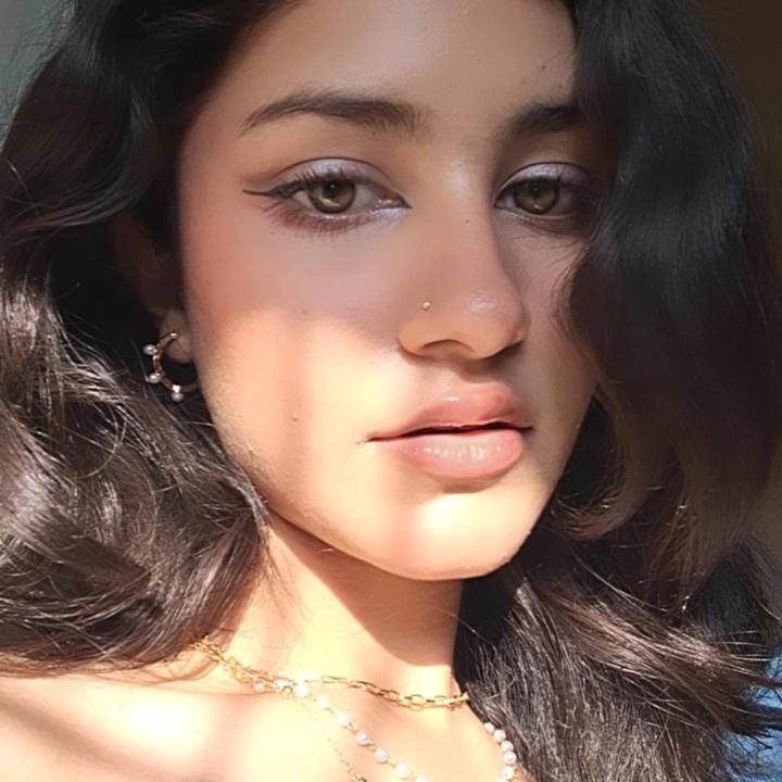 Himanshi Tiwari