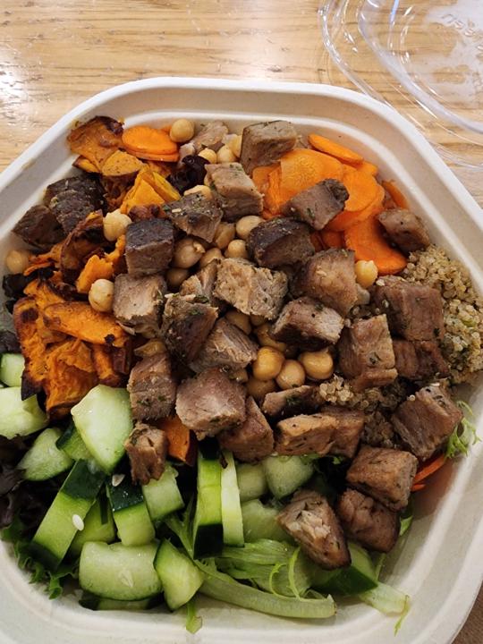 Finally snowing in the Big Apple