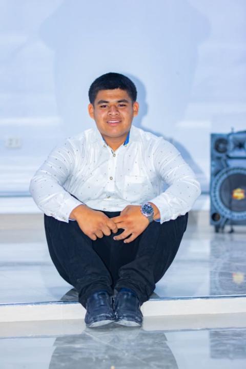 Adrian David Cardenas Veintemilla