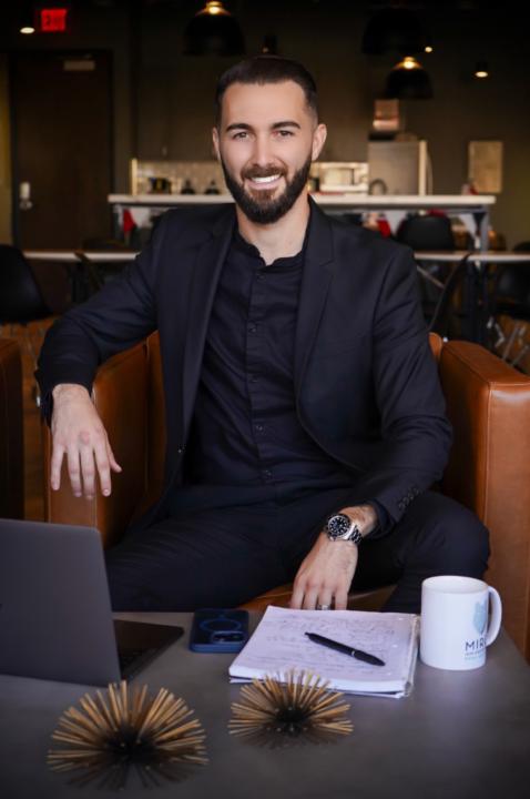 Miro Guezoumian Guezoumian