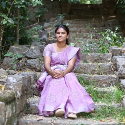 Nandhini R