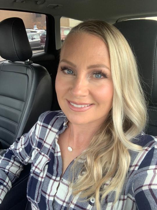 Lindsay Zaferis