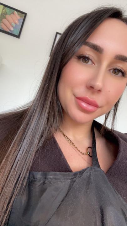 H Lorelyne