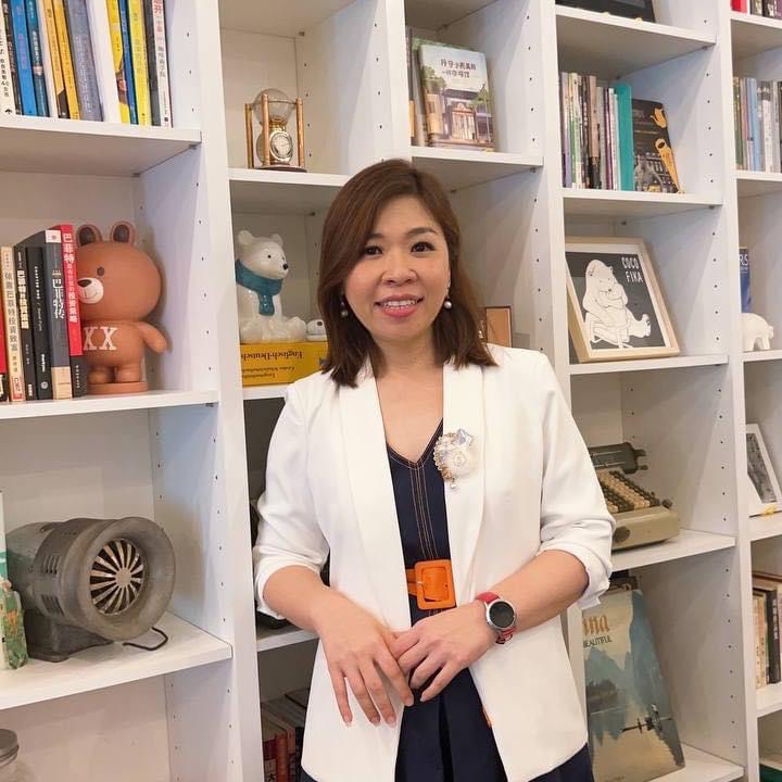 Adelyne Chong