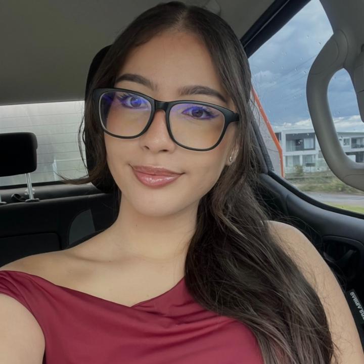Isabel Vega