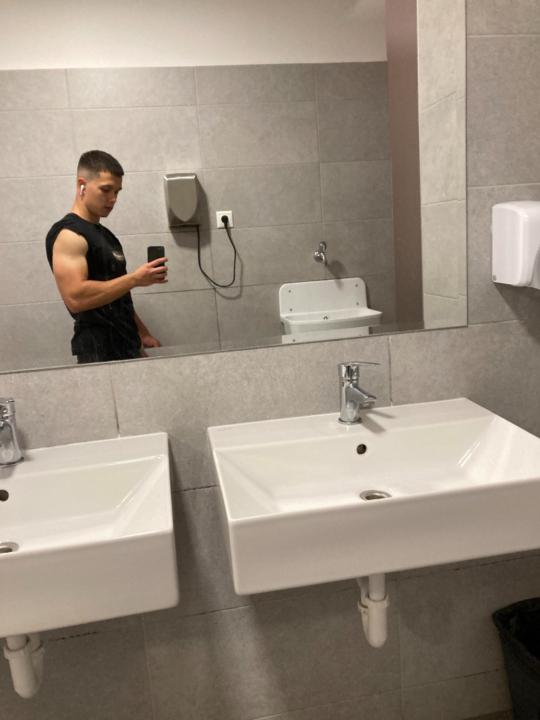 Pipicz Bálint