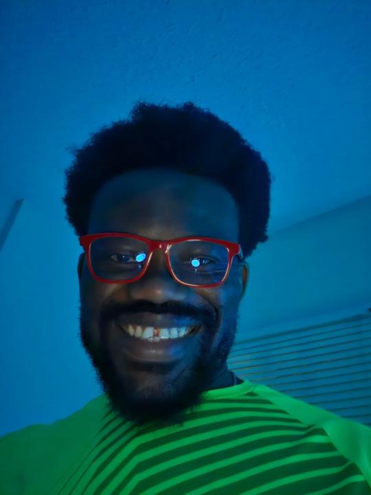 Abuchi Okoloji