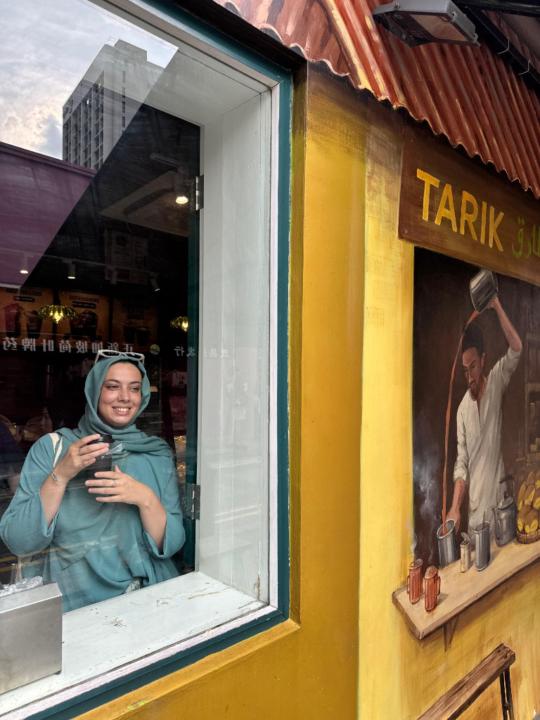 Sia Hosni