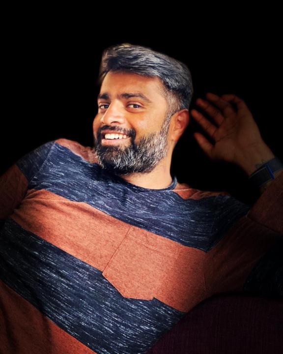 Karthik H v