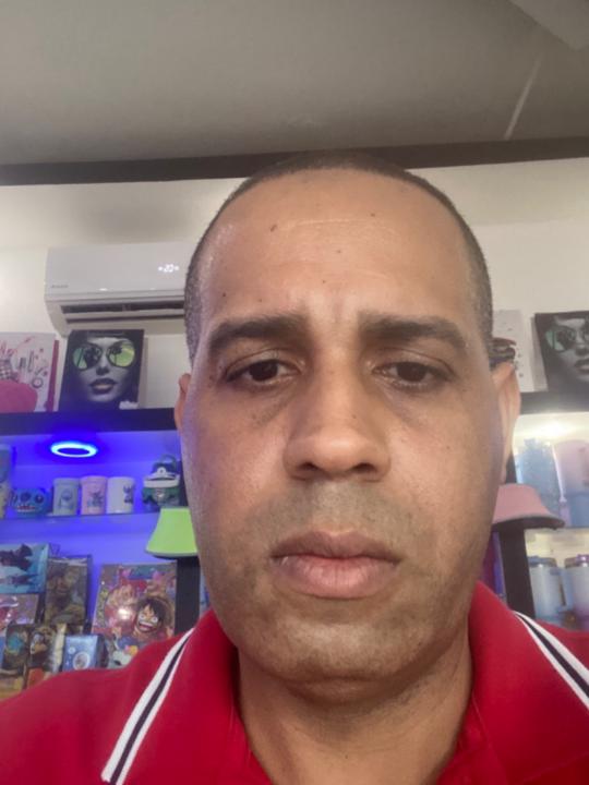 Henry Montes de oca
