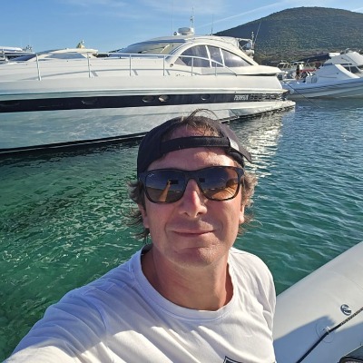 Max Rebelli