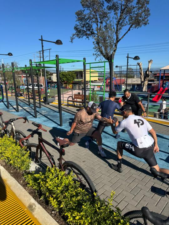 Entrenos de fuerza para mejorar sobre la bici 