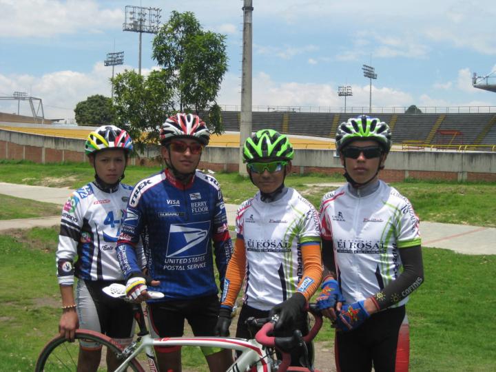 Unos Bonitos Recuerdos De Mi Niñez En La Escuela De Ciclismo 🥲😄🇨🇴