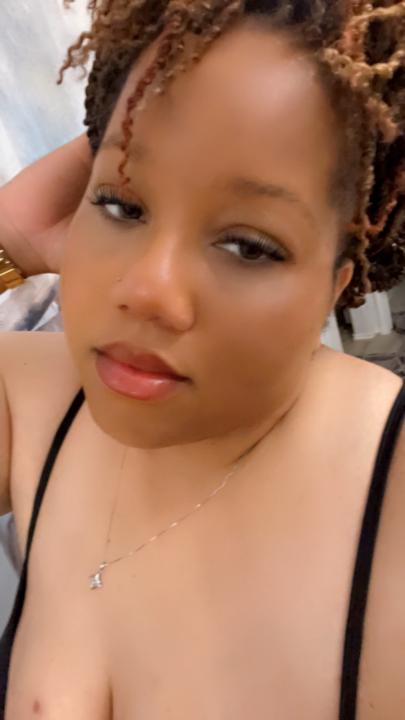 Lizz Alexander