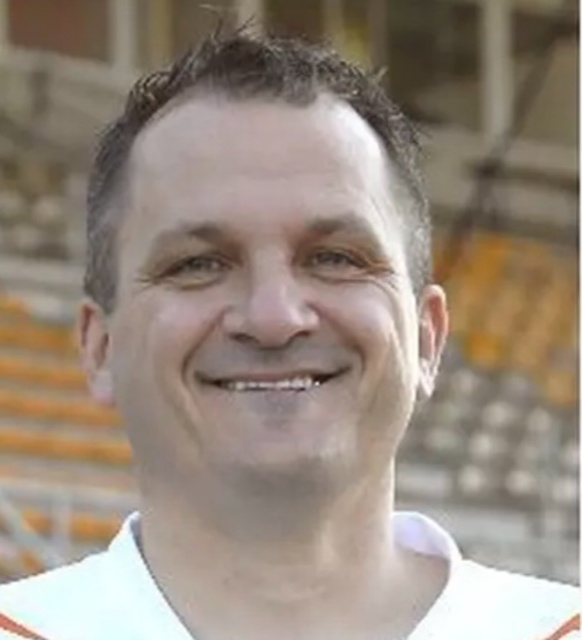 Damien Dinomais