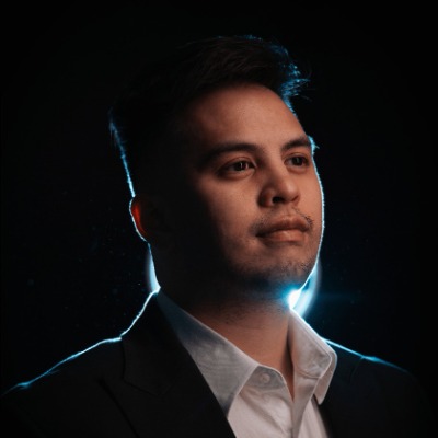 Van Mendoza