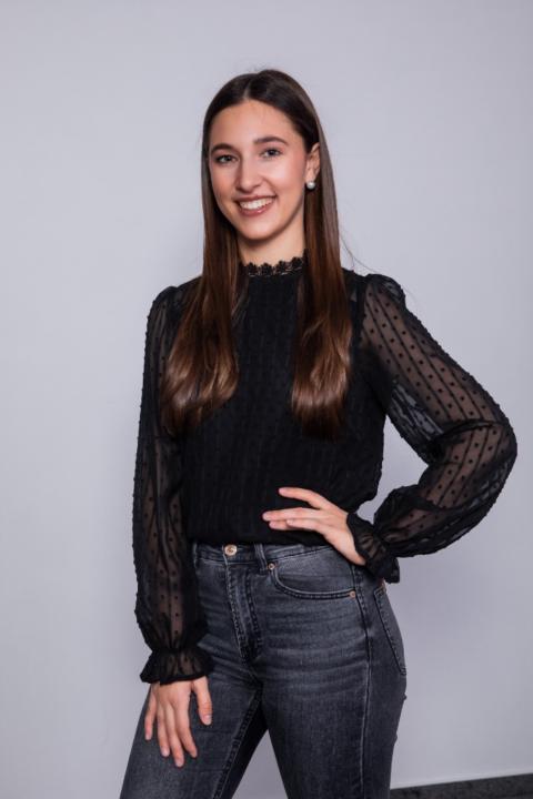 Laura Mlakar