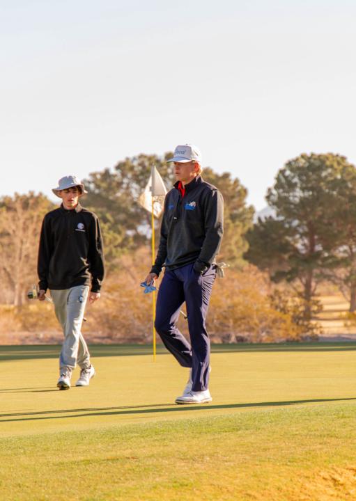 GOLFFFF!! 