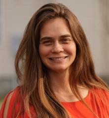 Elaine Peters