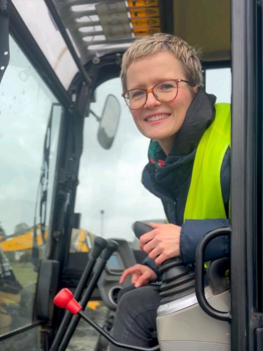 Hi everyone! 🚜🌿