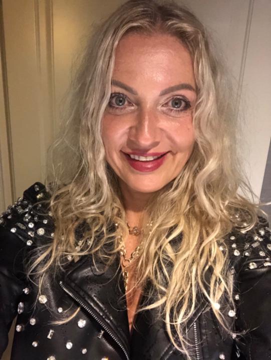 Sandra Angerer