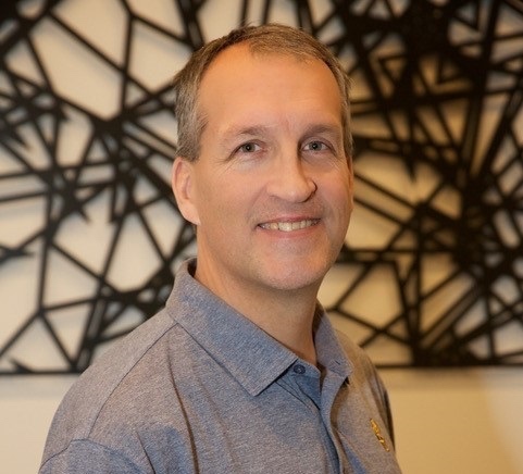Chris Benton