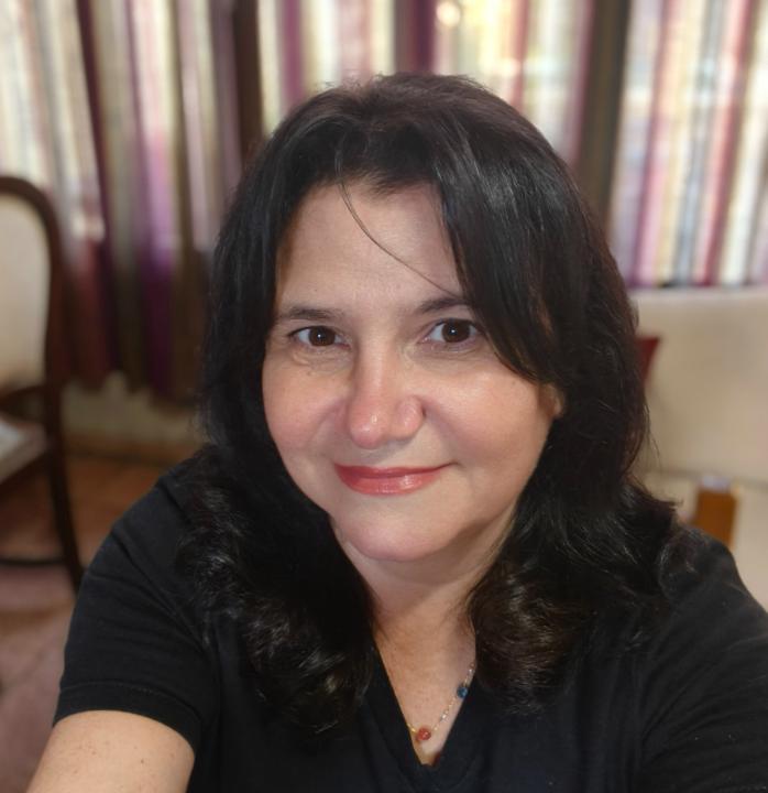 Claudia Zelarayan Segovia