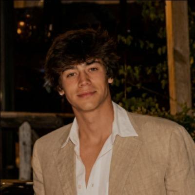 Alejandro Fernandez de Araoz