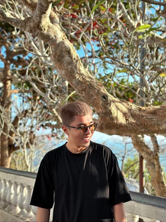 Duy Nguyễn