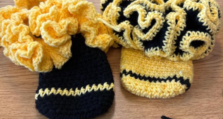 Lefty Hookers UNITE!!!!