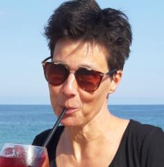 Christl De Grave