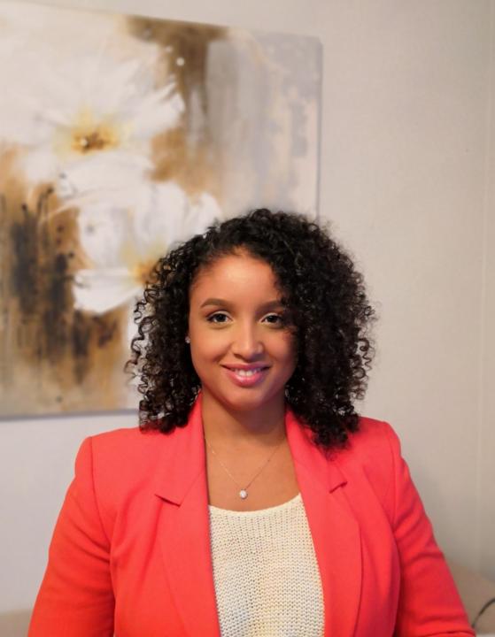Stephanie Abram