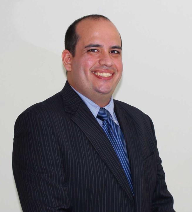 Miguel López