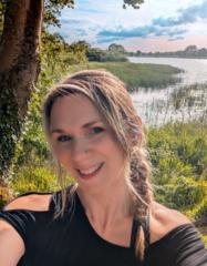 Laura Glen-Cooper