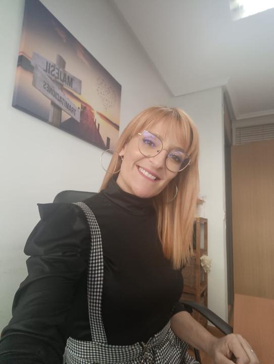 María Jesus De Miguel Arrate