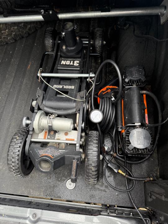 Every Raptor / 4x4 Owner Should Have This! 🦅