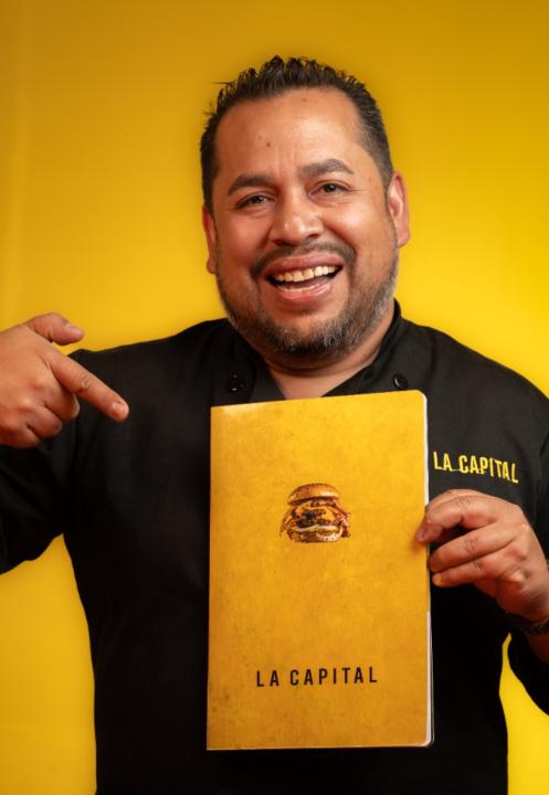 Ernesto Olivares