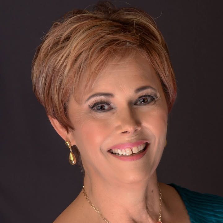Lisa Lavelle